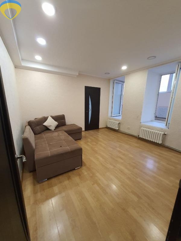 продажа двухкомнатной квартиры номер A-173473 в Малиновском районе, фото номер 8